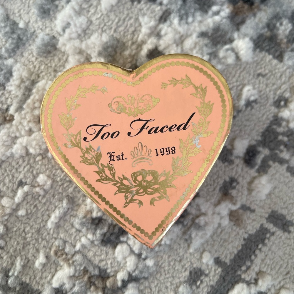 Too Faced Sweetheart
